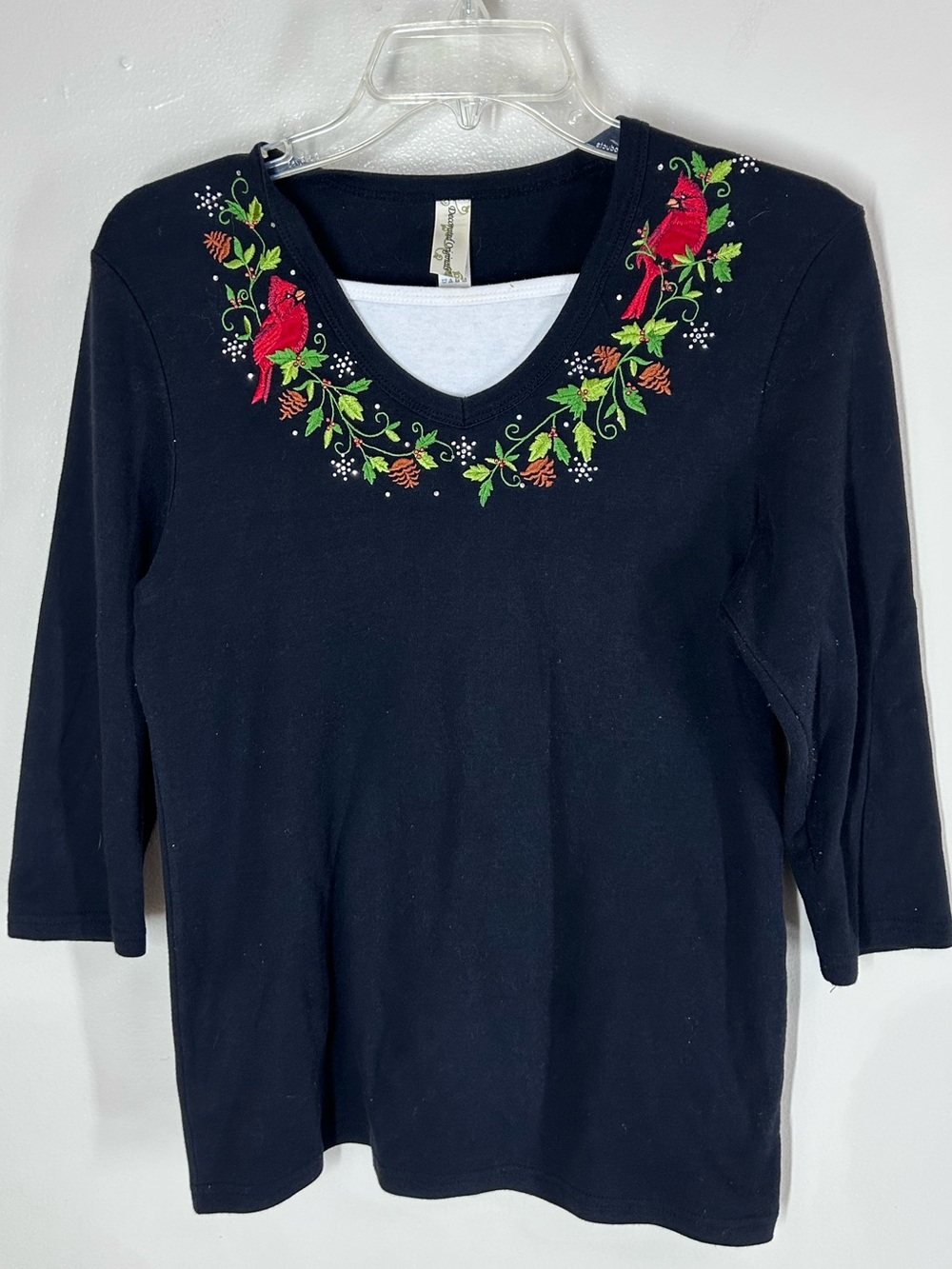 Decorated Originals Christmas Cardinal Top Black 3/4 Sleeve Embroidered Holiday